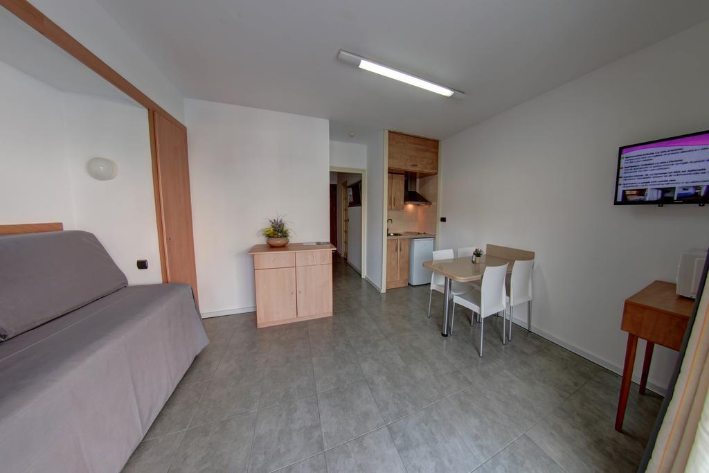 Hotel Apartamentos Solimar Calafell Dış mekan fotoğraf